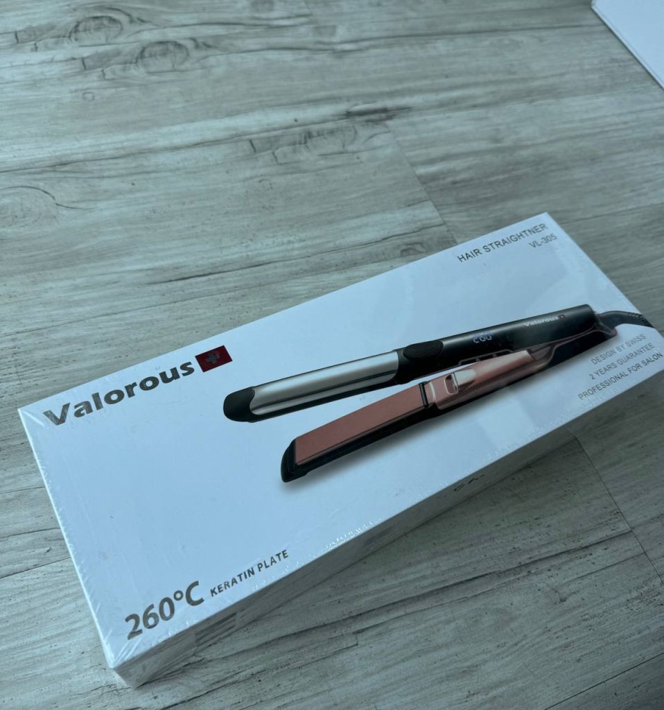اتو موی Valorous