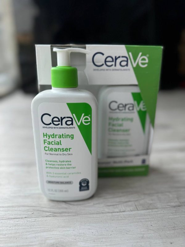 ژل شستشوی صورت CeraVe