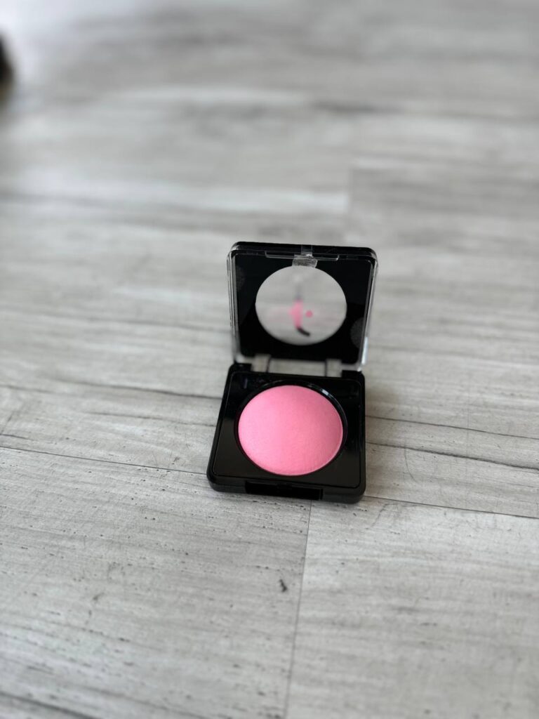 رژگونه PINK با کیفیت عالی و رنگ طبیعی