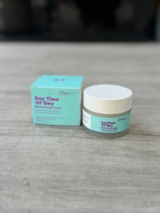 کرم مرطوب کننده وآبرسان شی وک shevec مدل Any Time Of Day - آبرسانی 48 ساعته کرم مرطوب کننده وآبرسان شی وک shevec مدل Any Time Of Day - آبرسانی 48 ساعته