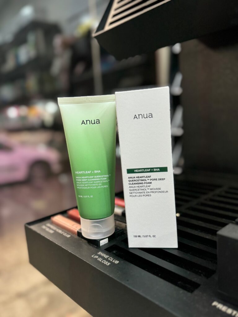 فوم شستشوی صورت آنوا Heartleaf + BHA حجم ۱۵۰ میلی‌لیتر