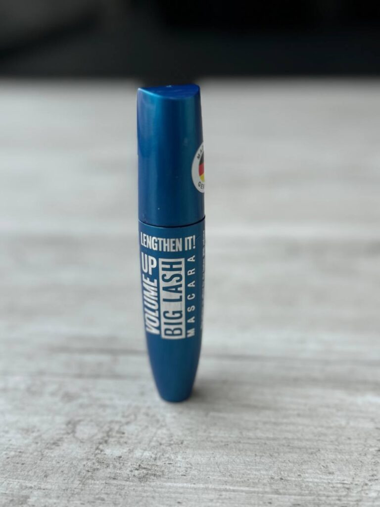رژ مژه بل مدل Big Lash Volume Up