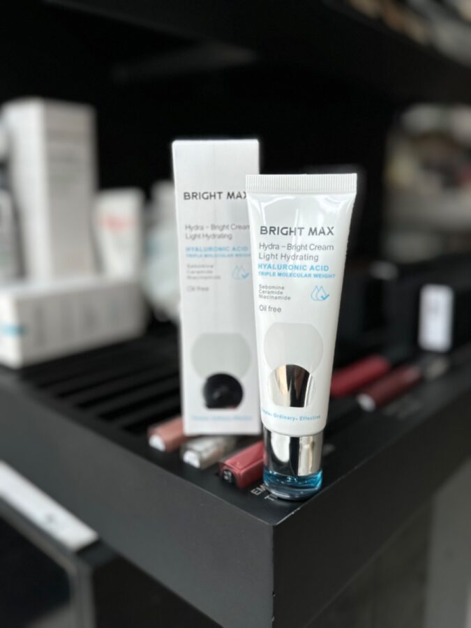 کرم آبرسان برایت مکس کرم آبرسان و روشن کننده Bright Max مدل Hydra
