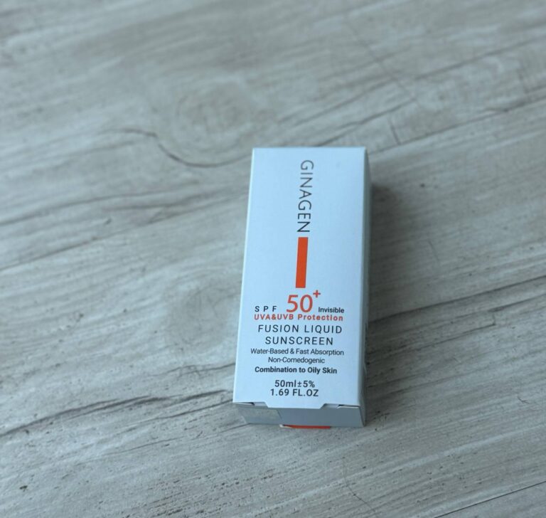 ضد آفتاب مایع جیناژن مدل Fusion Liquid SPF50+ حجم ۵۰ میلی‌لیتر