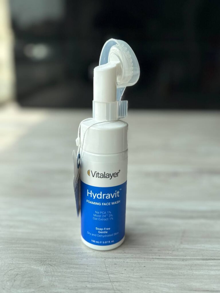 فوم شستشوی صورت وایتالیر فوم شستشوی صورت وایتالیر مدل Hydravit حجم 150 میلیلیتر