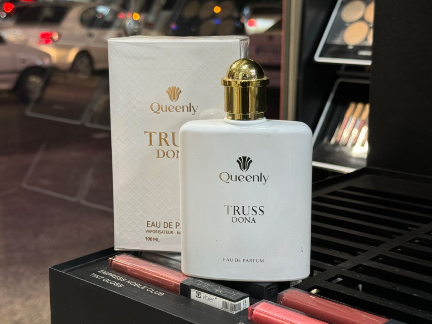 عطر کوینلی زنانه عطر کوینلی زنانه