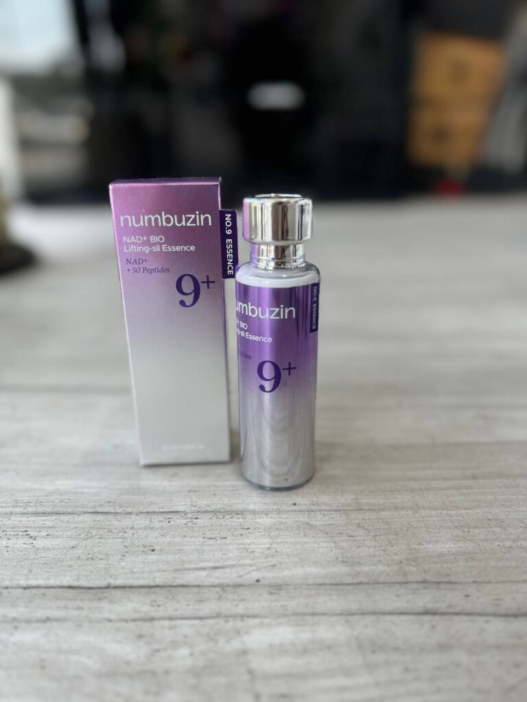 سرم لیفتینگ و آبرسان numbuzin شماره ۹ با ترکیبات NAD+
